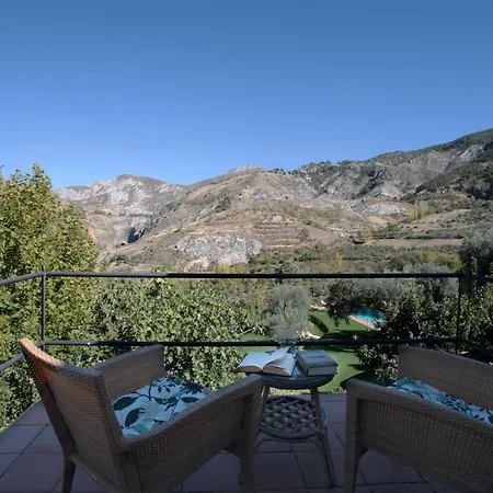 Hotel La Almunia Del Valle