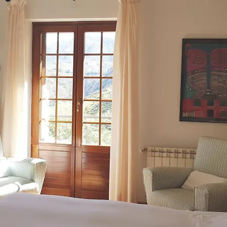 Hotel La Almunia Del Valle
