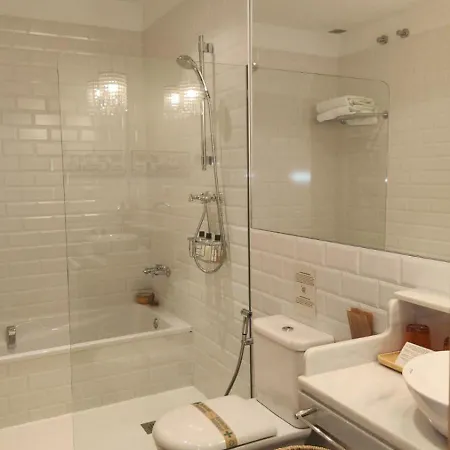Hotel La Almunia Del Valle 3*